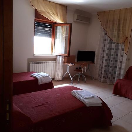 B&B Porta Del Gargano Сан-Марко-ін-Ламіс Екстер'єр фото