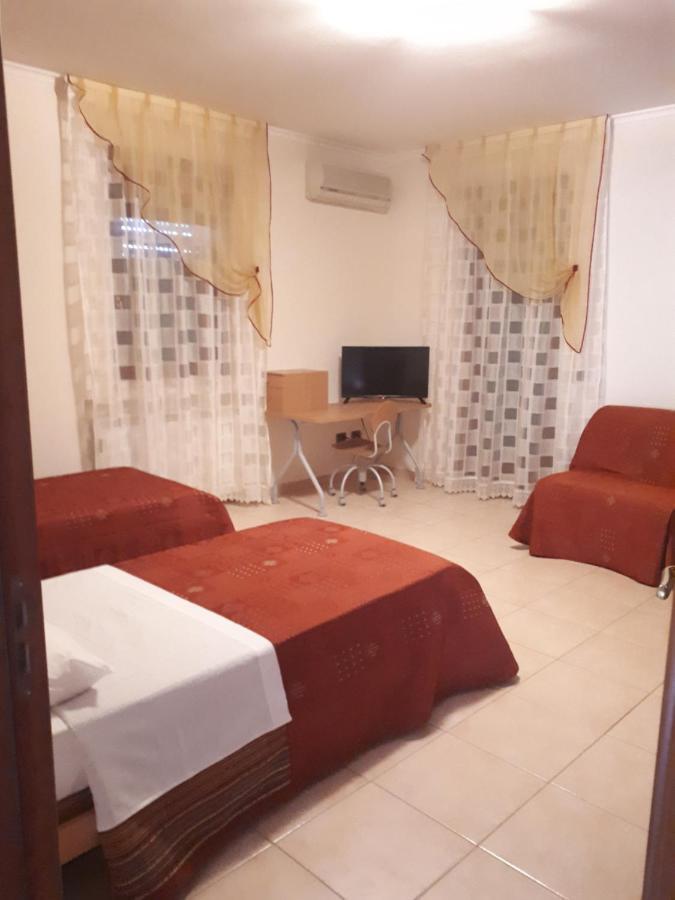 B&B Porta Del Gargano Сан-Марко-ін-Ламіс Екстер'єр фото